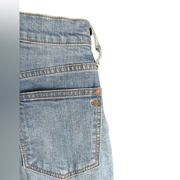 Madewell womens High-Rise Denim Shorts: Button-Front
Edition size 24 preloved - Picture 3 of 8